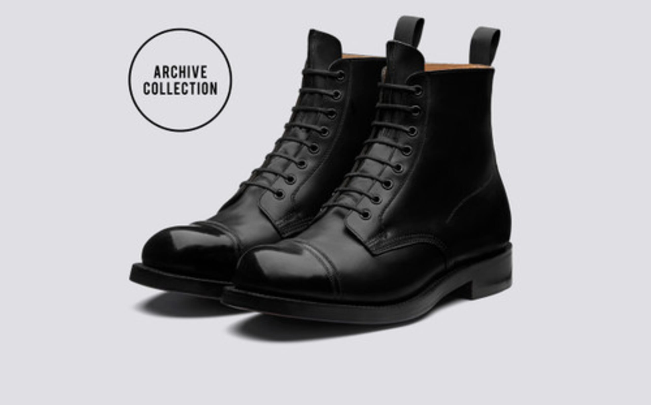 SHOE_9_111792_PRINT_threequart  display picture 3