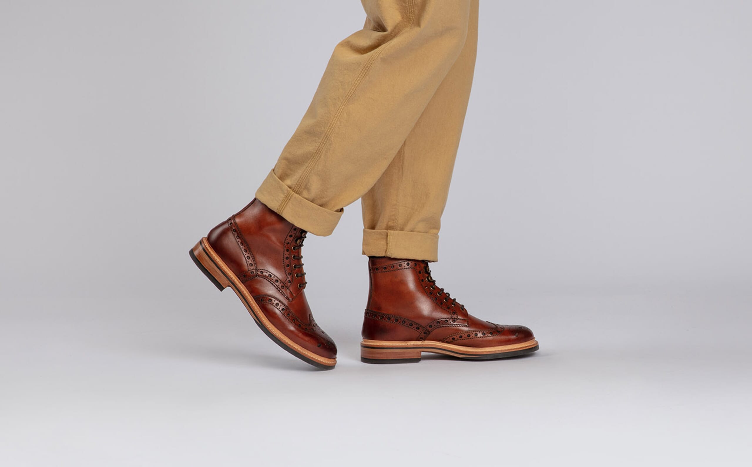 Fred | Mens Brogue Boots in Tan Handpainted Leather | Grenson display picture 1