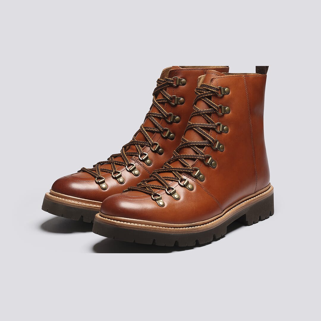 111833_brady_threequarters_pri