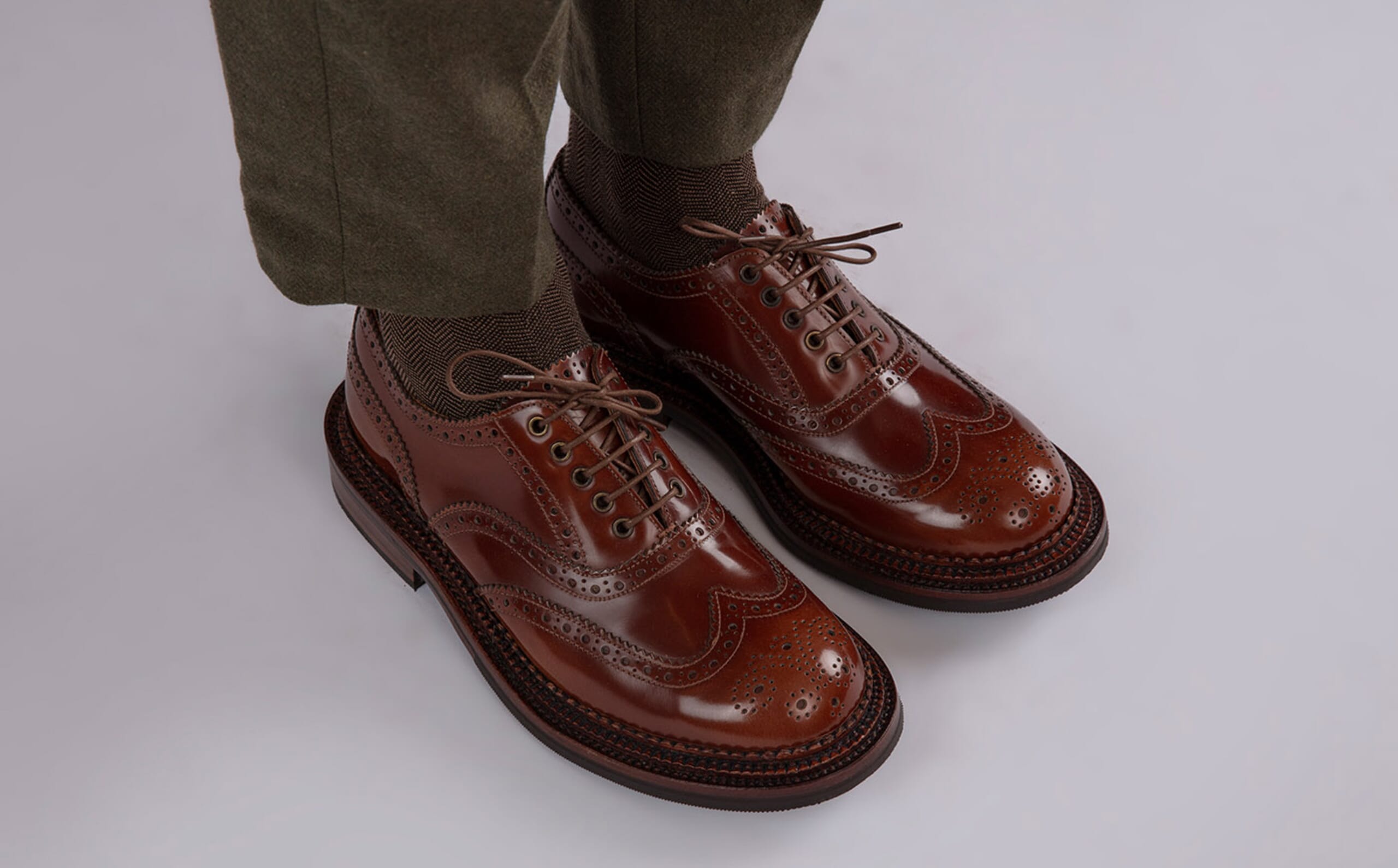Dominic | Mens Brogues in Brown with Triple Welt | Grenson display picture 3