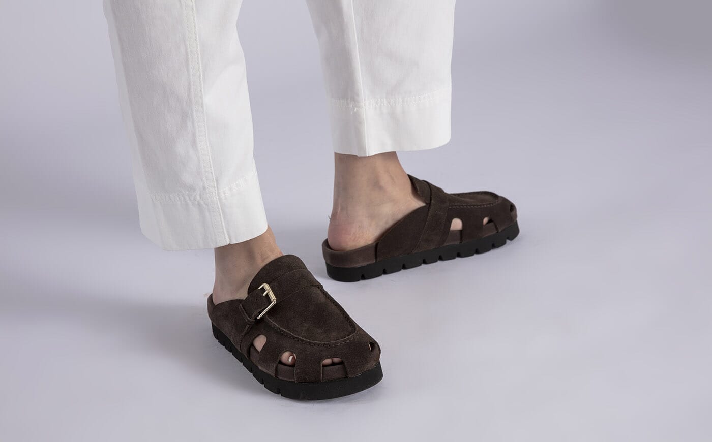 Dotty Clog Sandals for Women in Brown Suede Grenson