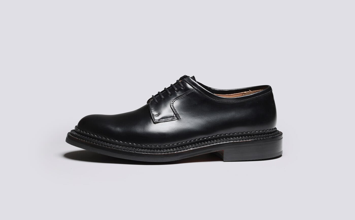 Camden Mens Triple Welt Shoes in Black Leather Grenson