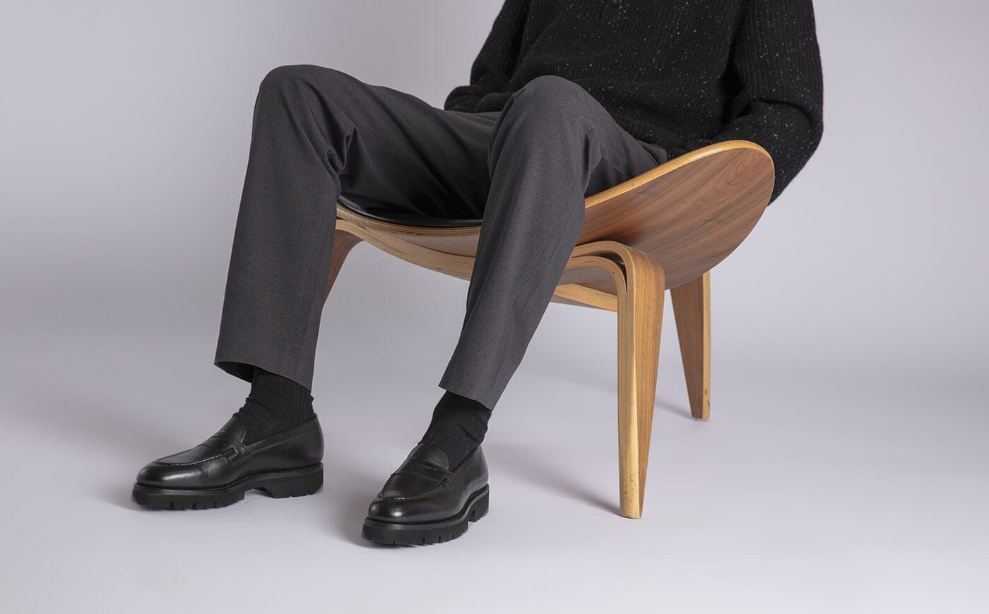Lloyd Mens Loafers in Black Leather Grenson