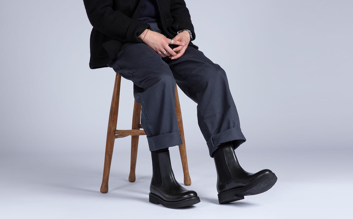 Ziggy | Mens Chelsea Boots in Black Pull Up Leather | Grenson
