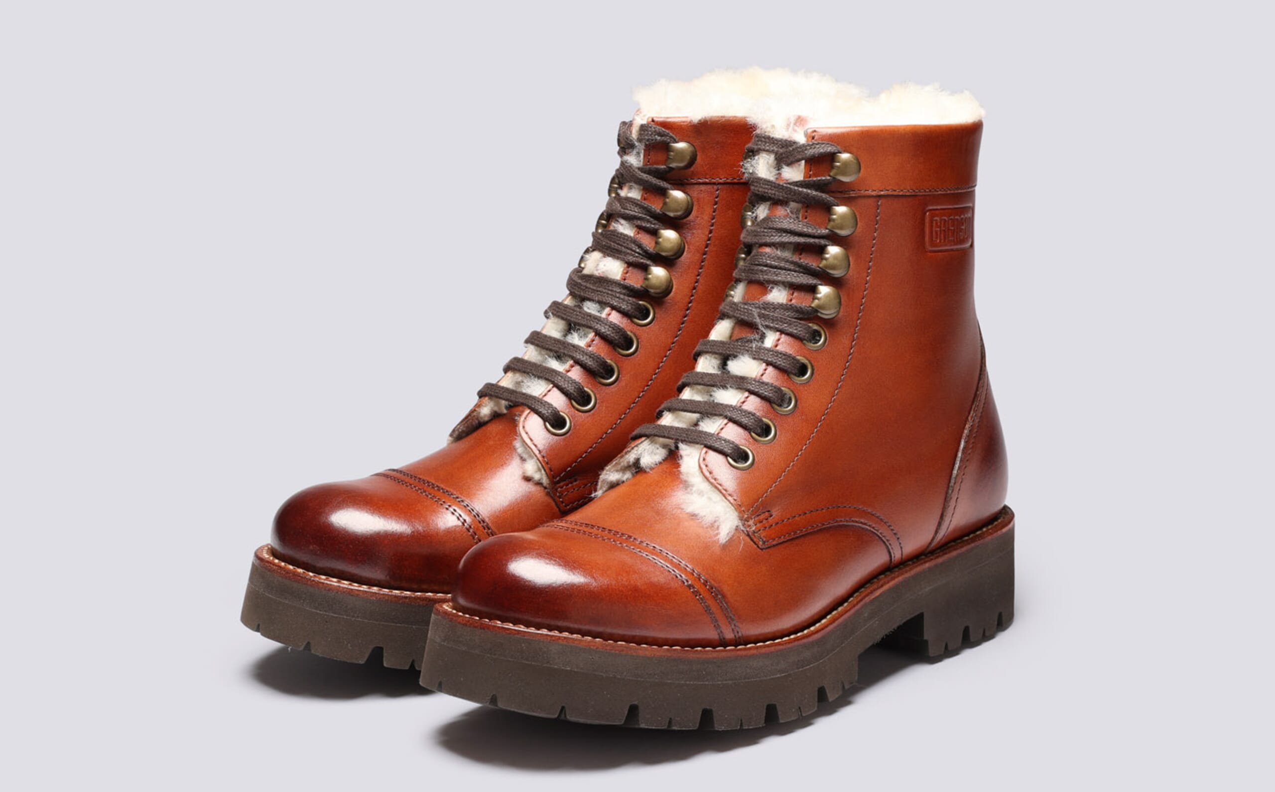 BETSY - G:Two
| Womens
