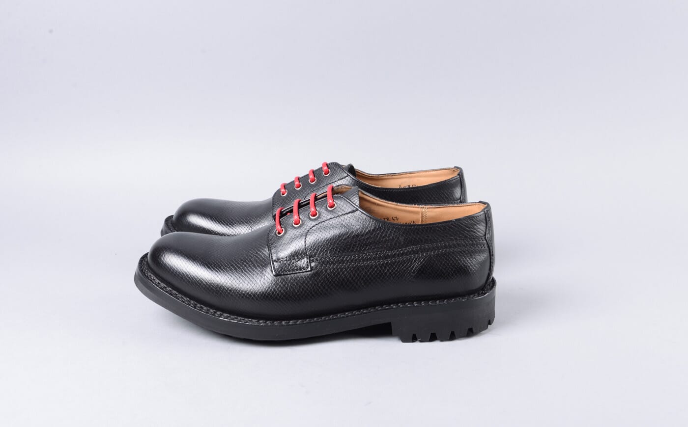 Victor | Refurbished Mens Derby in Black Russia Grain Leather with