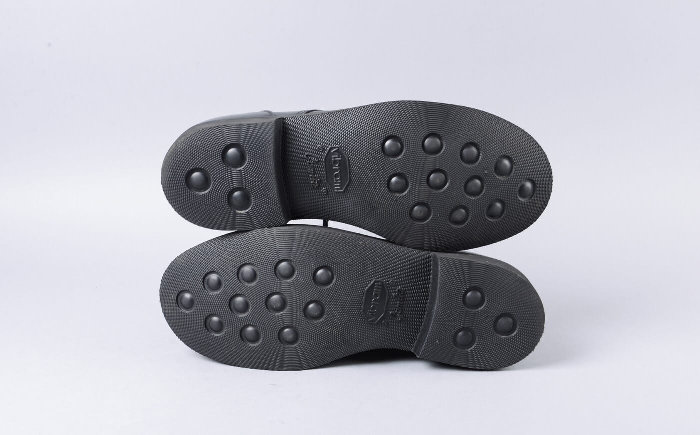 Desmond | Refurbished Boots in Black Polished Leather | Grenson