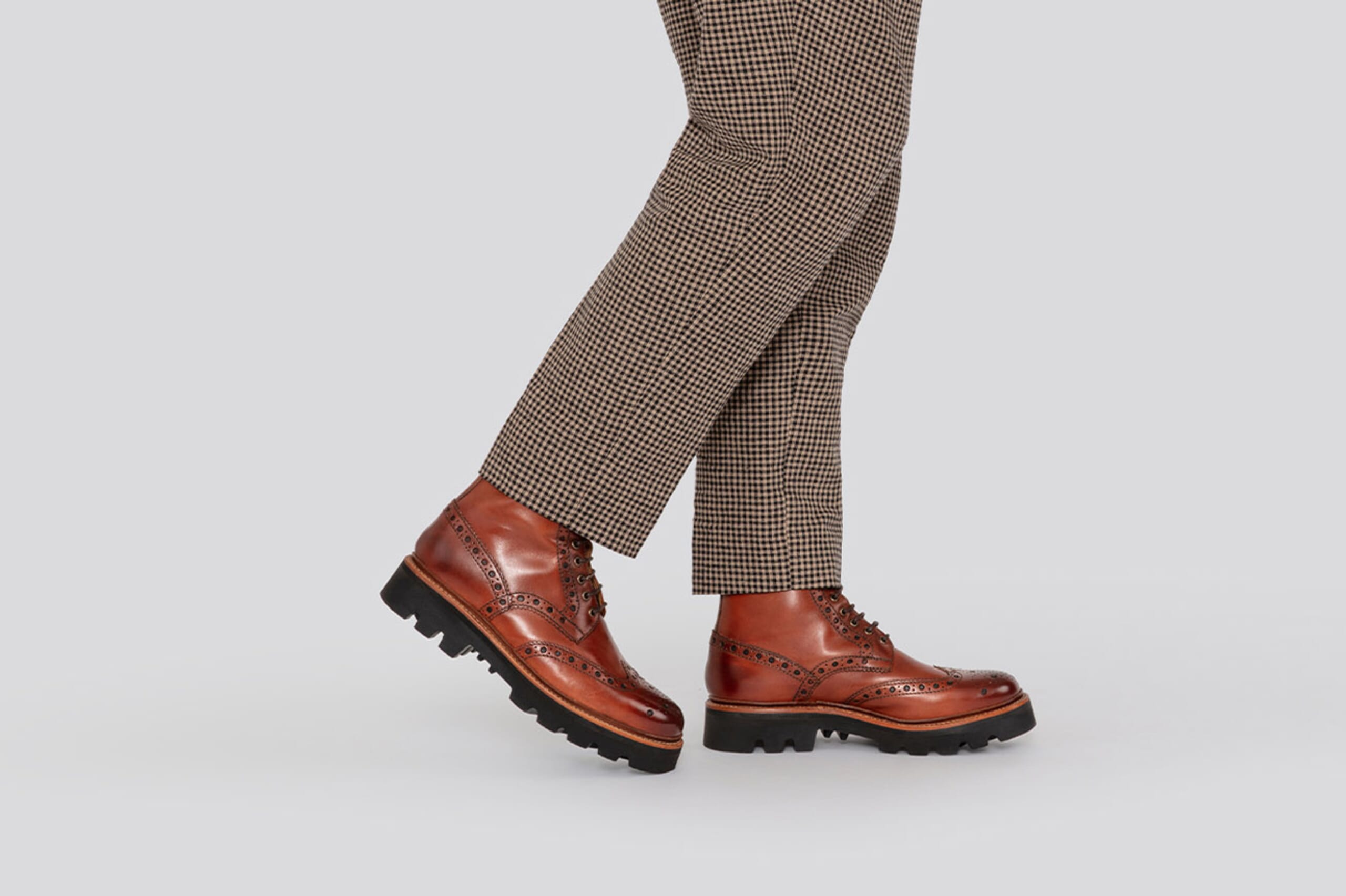 Fred | Mens Boots in Tan Handpainted Leather | Grenson display picture 1